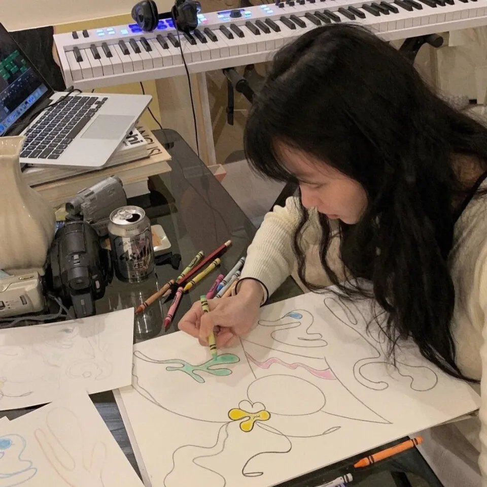 回首再无旧时约